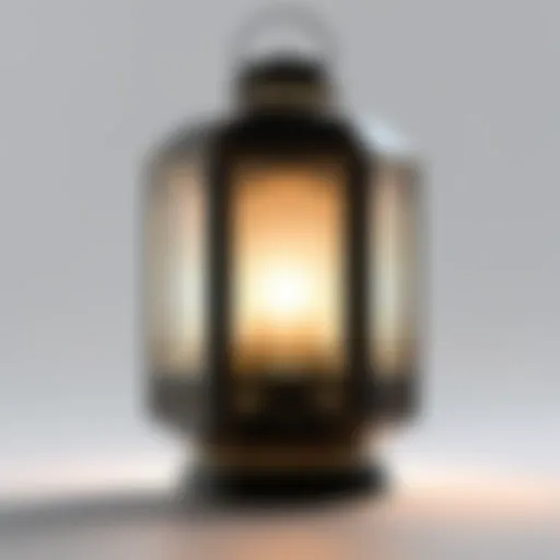 Stylish design of the Izoom lantern showcasing its modern aesthetics.