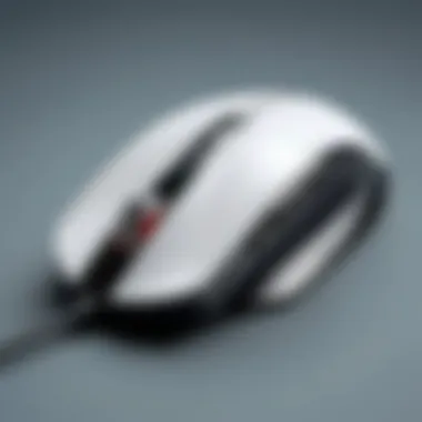 Ergonomic Features of Inphic Mouse Close-up view of Inphic mouse highlighting ergonomic features